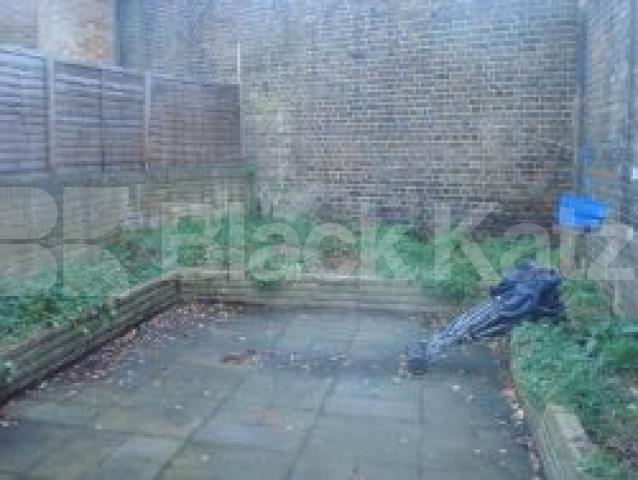 			2 Bedroom, 1 bath, 1 reception Flat			 Fleet Road, BELSIZE PARK/HAMPSTEAD HEATH